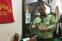 Cận cảnh lô sản phẩm đông dược không rõ nguồn gốc ở Hà Nội