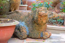 Loạt tượng “dị” trong ngôi nhà cổ trăm tuổi ở Hà Thành