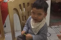 Bức ảnh hài nhất trong đám cưới và khoảnh khắc “không dám nhìn vào đôi mắt ấy“