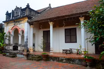 Nhà cổ hơn 100 tuổi vẫn đẹp long lanh ở Hà Nội