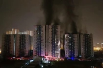 Trước khi xảy ra cháy, chung cư Carina Plaza bị “tố” hàng loạt bất cập