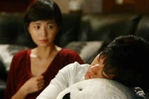 Xót xa chồng đổ bệnh vì lao lực mà nhà chồng như “cái mồm không đáy“