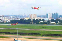 Vì sao sân bay Tân Sơn Nhất lại mở rộng về phía Nam?