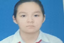 Mẹ cầu xin cư dân mạng tìm giúp con gái mất tích bí ẩn sau giờ học