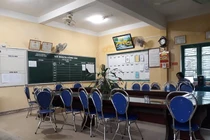 Xuất hiện 2 lịch trực hè gây tranh cãi sau vụ cô giáo bị cưỡng hiếp