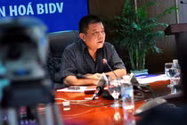 Những lần thị trường tài chính "chao đảo" vì ông Trần Bắc Hà 