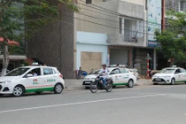 Truy ra tài xế taxi chở khách Hàn 6km "chém" 700.000