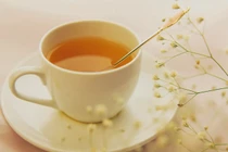 Uống thứ này đúng cách vào buổi sáng, da trẻ hóa cả chục tuổi