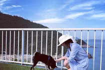 Biệt thự hơn 2000 tỷ đồng của “Hoa hậu lai đẹp nhất Hong Kong” 