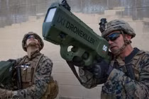 Quân đội Mỹ trang bị siêu súng diệt UAV rẻ mà chất lượng