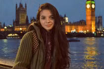 Cô gái 22 tuổi triệt sản gây tranh cãi