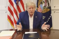 Ông Trump lên tiếng đập tan tin đồn "nguy kịch" 