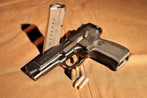 Khẩu súng ngắn "trẻ tuổi" của Nga từng chinh chiến ở Chechnya, Syria