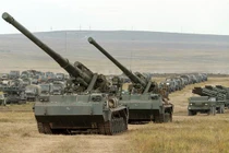 Azerbaijan thay đổi chiến thuật , dùng siêu pháo "Hoa mẫu đơn" tấn công Armenia