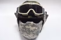 Soi kiểu mũ chống đạn cực hầm hố của binh lính Ukraine 