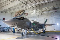 UAE loại Su-35S để chọn mua F-35A Mỹ: Cái tát đau cho Nga? 