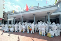 Trưa 27/5: Thêm 53 ca mắc COVID-19, Bắc Giang và Bắc Ninh chiếm 51 ca