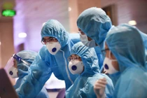 14 người ở Bệnh viện Bệnh Nhiệt đới Trung ương dương tính nCoV