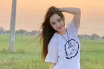 Tiểu thư sang chảnh trên phim, ngoài đời Quỳnh Kool thế nào?