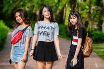 Nhan sắc 3 cô con gái xinh đẹp của ca sĩ Tú Dưa