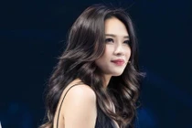 Mỹ Tâm gây sốt trong loạt ảnh mới, Mr Đàm có hành động “lạ“