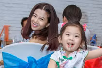 Lavie - con gái Mai Phương: Đáng yêu, nhỏ bé và cần được bảo vệ!