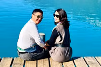 Chí Trung vi vu châu Âu cùng bạn gái, hứa hẹn tuổi xế chiều