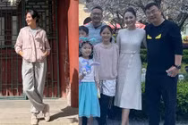 Hoa hậu Hương Giang giản dị về quê chồng ở Trung Quốc