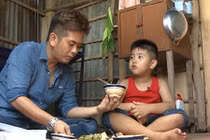 Con Hùng Thuận đáng yêu trong “Bố ơi! mình đi đâu thế"