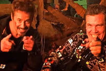 Ảnh hậu trường thú vị của bom tấn đang gây sốt Avengers: Infinity War