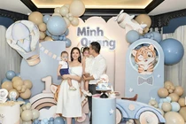 Phanh Lee tổ chức sinh nhật con trai, vẫn nhất định giấu mặt chồng