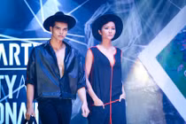 Thí sinh Vietnam's Next Top Model 2015 bất ngờ làm vedette