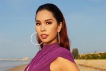 Siêu mẫu Hà Anh mang bầu lần 2 với chồng Tây