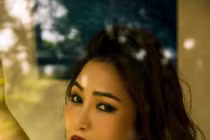 Hương Tràm khoe vóc dáng nóng bỏng nhờ khổ luyện, lộ hình xăm mới