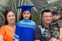 Tổ ấm hạnh phúc với vợ đẹp, con xinh của “Táo Mạng” Tự Long