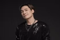 Cuộc sống của ca sĩ Khánh Phương ở tuổi 44 