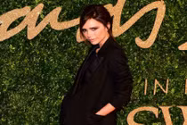 Victoria Beckham phủ nhận tái hợp Spice Girls