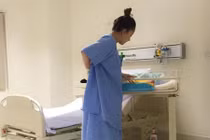 Khánh Thi chia sẻ xúc động về con trai đầu lòng