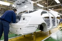 Bosch phát triển hệ thống tự phanh lùi