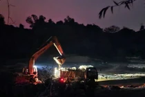 Công ty Sông Biển bị đình chỉ sau sai phạm khai thác cát, sỏi lòng sông Bứa?