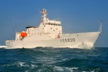 Ngư dân Philippines “đụng” tàu chấp pháp TQ ở Biển Đông