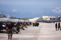 Tại sao Triều Tiên dọa dùng tên lửa tấn công đảo Guam?