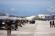 Tại sao Triều Tiên dọa dùng tên lửa tấn công đảo Guam?