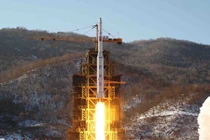 Ai đã giúp Triều Tiên chế tạo tên lửa đẩy Unha-3?