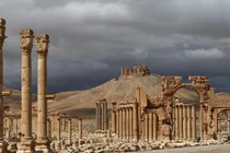 Phiến quân IS đang tháo chạy khỏi thành cổ Palmyra 