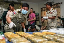 Đằng sau chiến dịch chống ma túy ở Campuchia