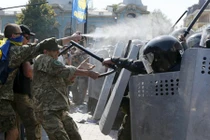 Bạo loạn ở Kiev báo trước thời kỳ hỗn độn ở Ukraine
