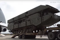Nga đưa phà tự hành vượt sông mới đến Deir Ezzor