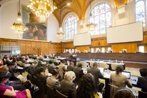 Trung Quốc đơn độc trong vụ kiện về Biển Đông