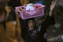 Hoảng loạn hàng nghìn người dân chạy trốn khỏi Ramadi